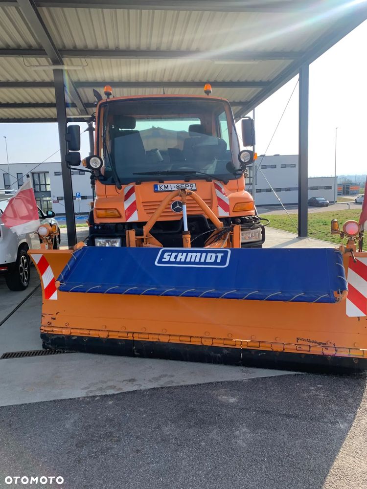 Unimog U 400 - 1