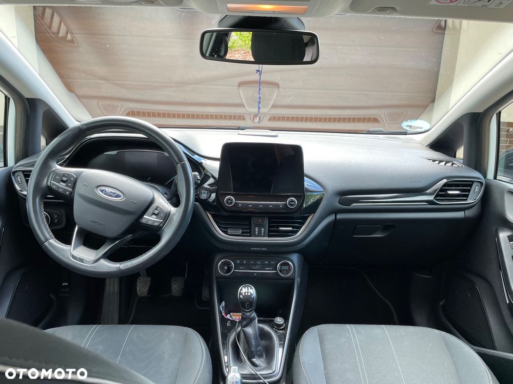 Ford Fiesta 1.1 SYNC Edition - 16