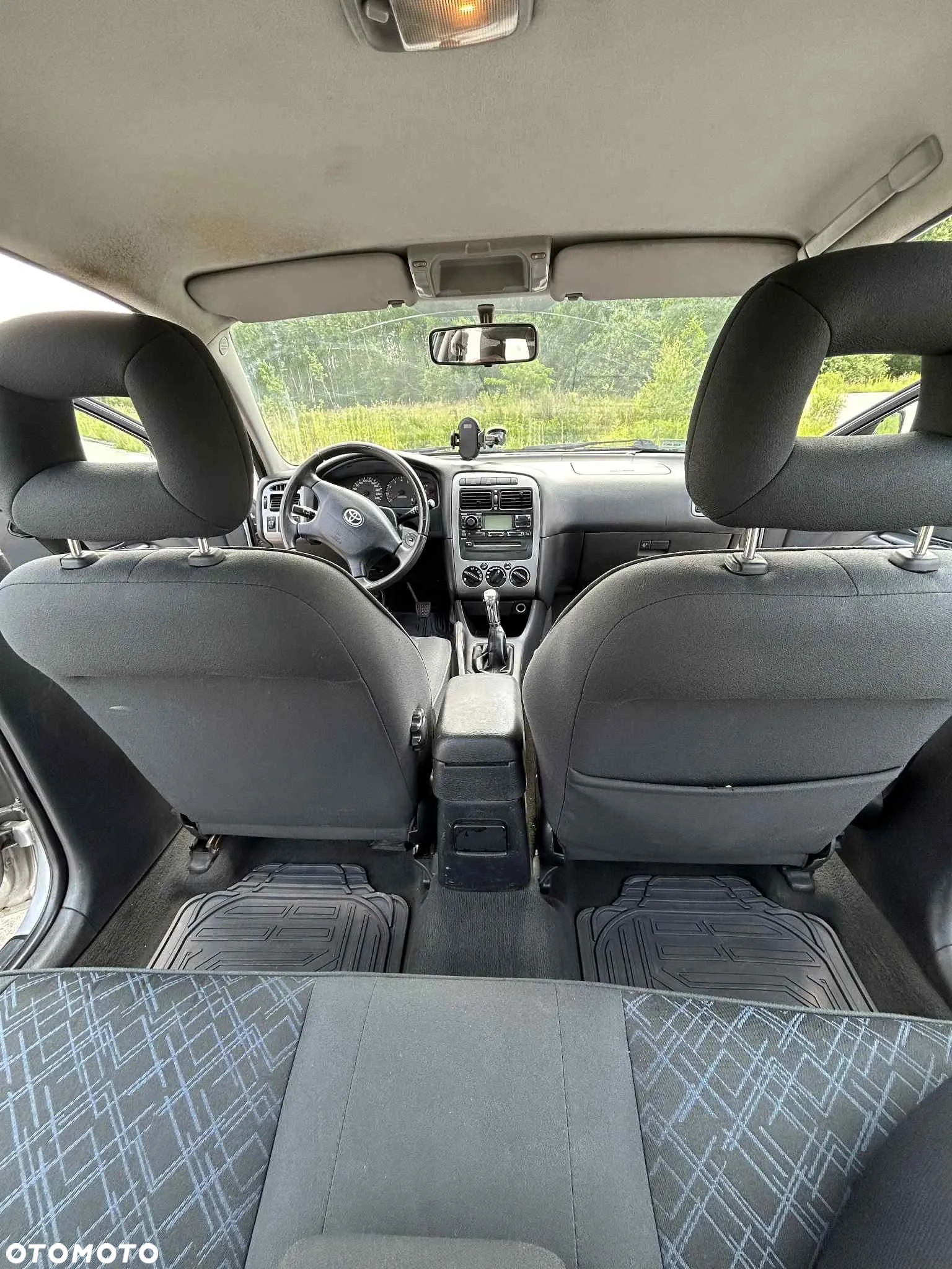 Toyota Avensis 1.8 VVT-i Luna - 12