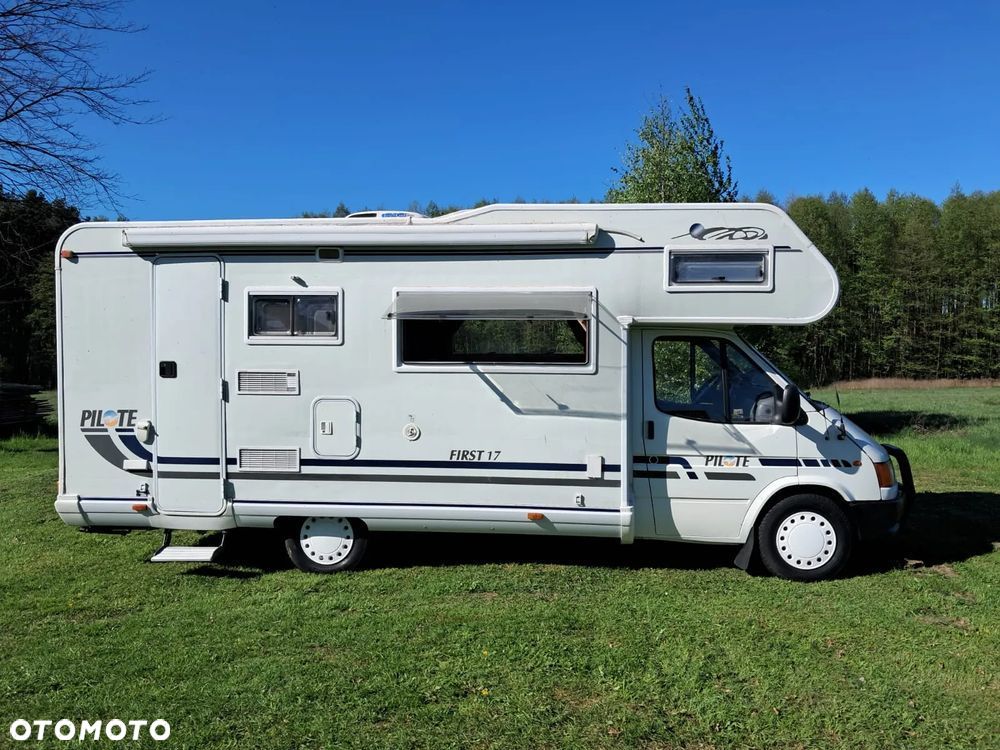 Ford Transit - 1