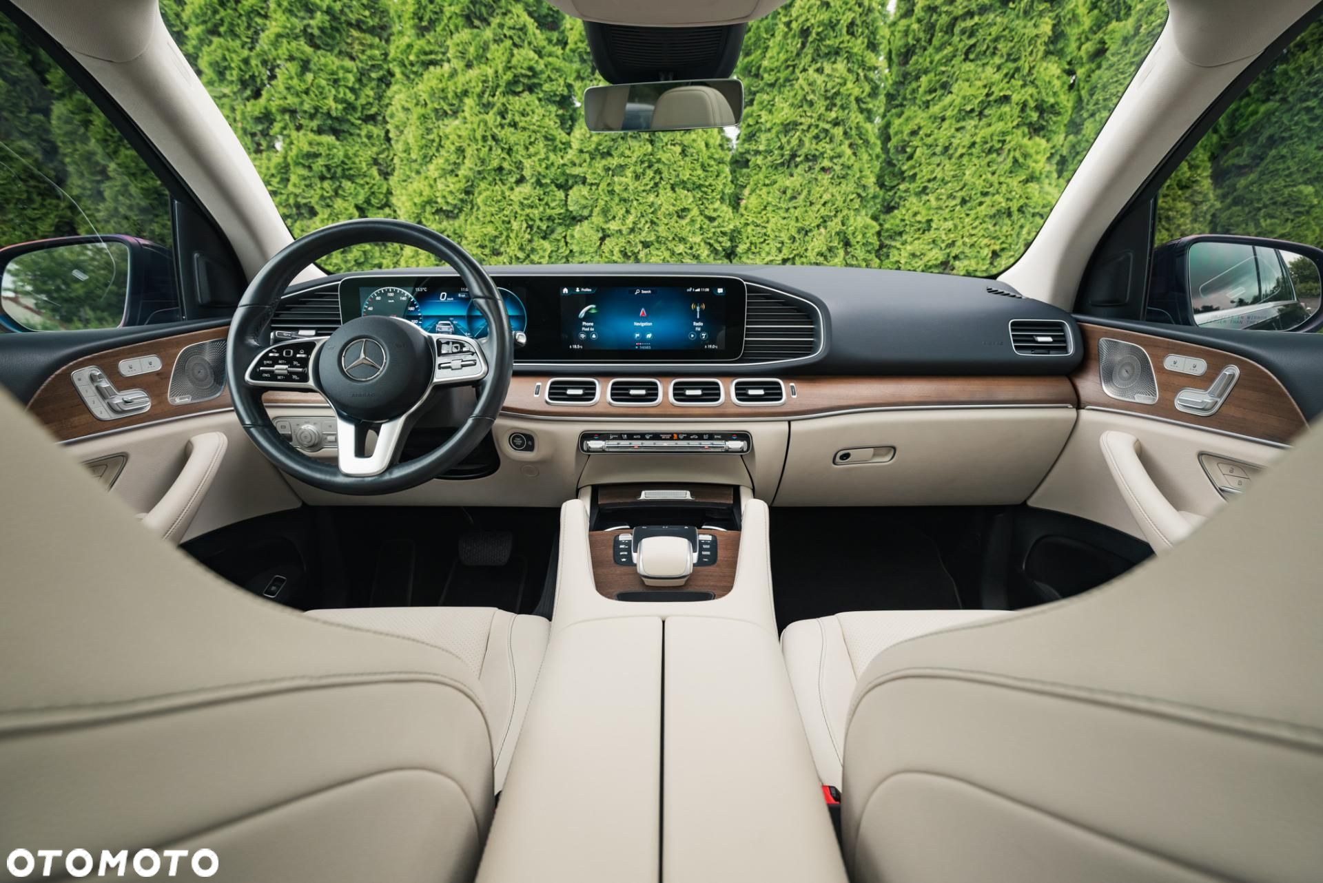 Mercedes-Benz GLE - 10