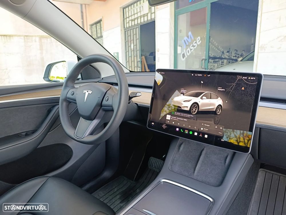 Tesla Model Y Tração Traseira - 20