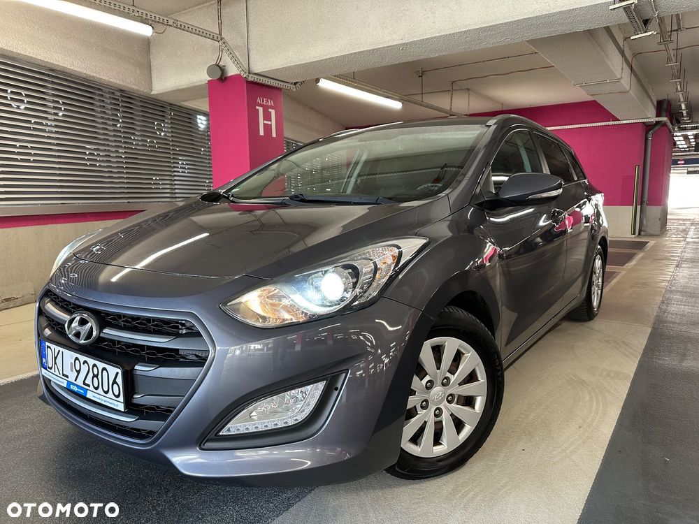 Hyundai i30 1.6 CRDi BlueDrive Comfort - 40