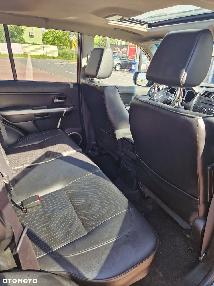 Suzuki Grand Vitara 1.9 DDiS Comfort DPF Limited - 19