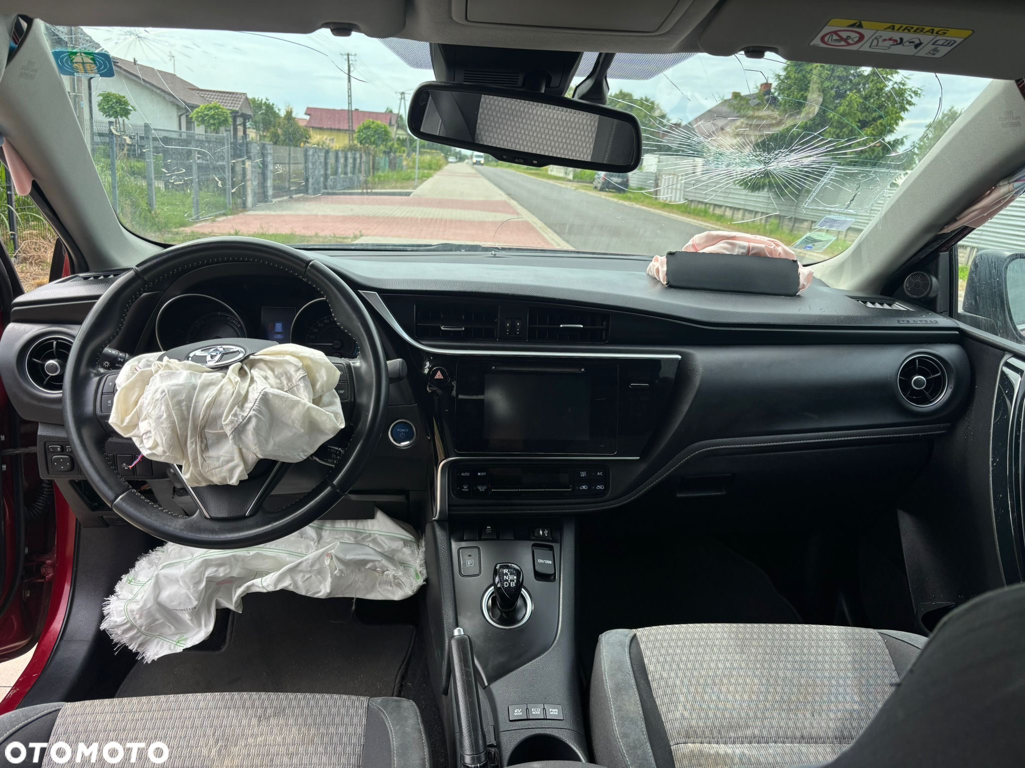 Toyota Auris - 21