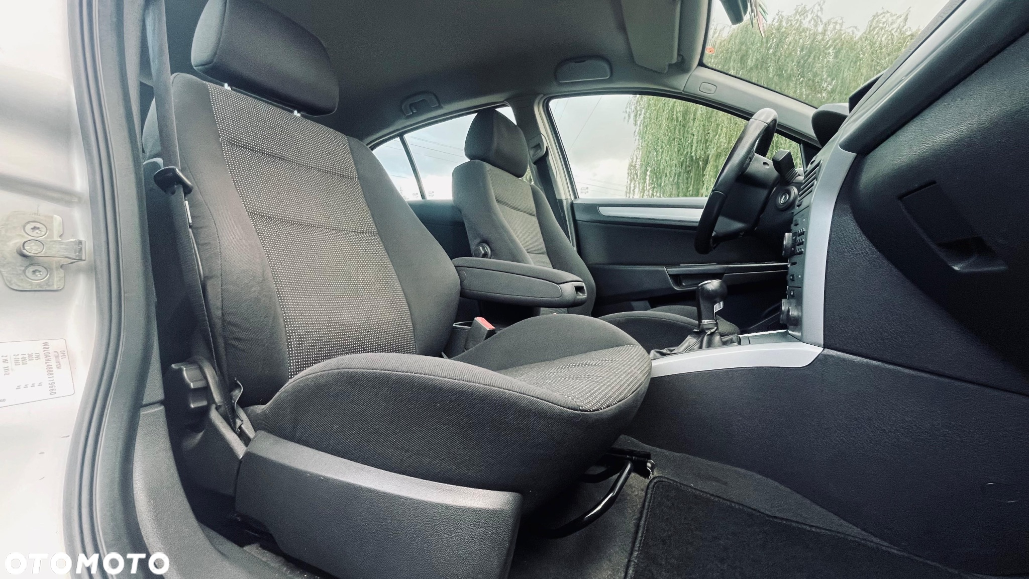 Opel Astra 1.6 - 14