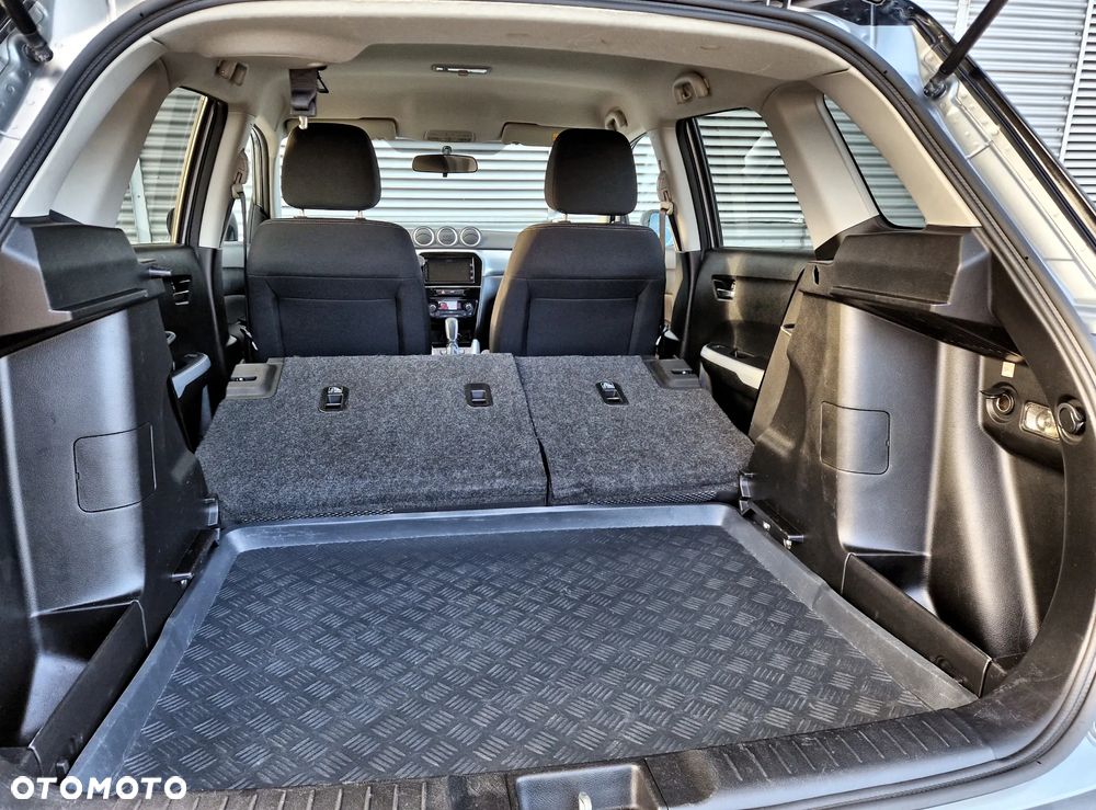 Suzuki Vitara 1.6 Premium 4WD - 17