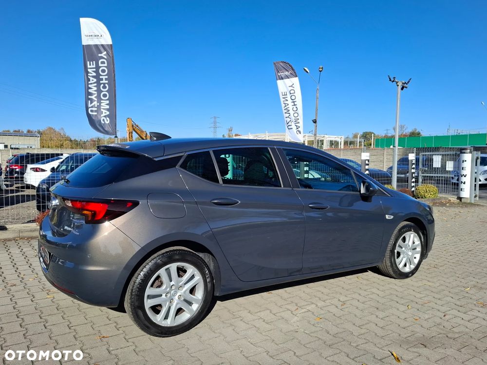 Opel Astra - 16
