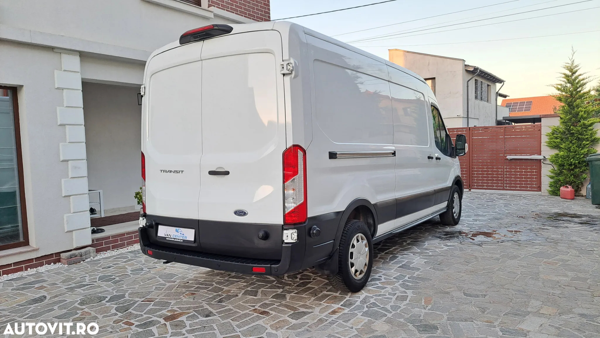 Ford TRANSIT VAN TREND L3H2 FWD - 5