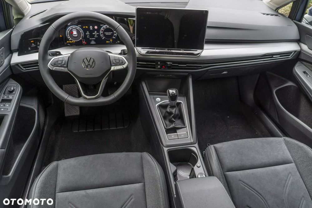 Volkswagen Golf - 21