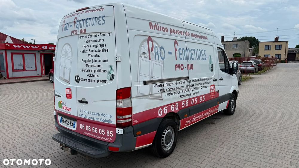 Mercedes-Benz Sprinter - 4