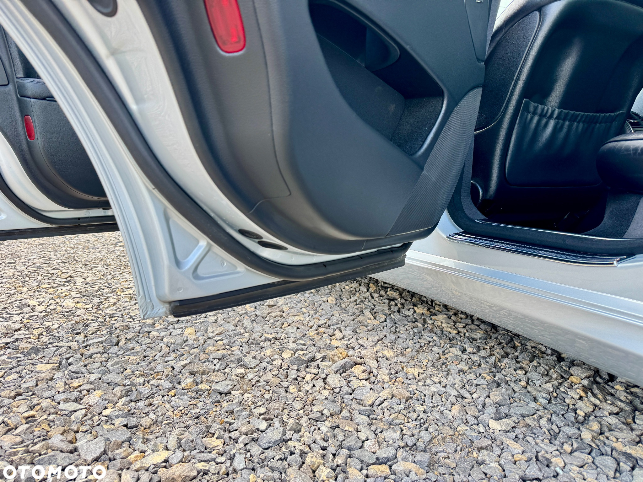 Mercedes-Benz CLS 350 7G-TRONIC - 23