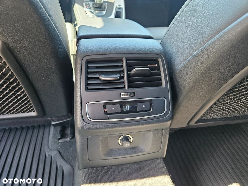 Audi A4 Limousine 2.0 TFSI Quattro Design S tronic - 29