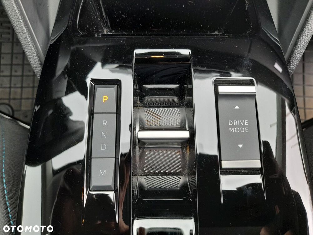 Citroën C4X 1.2 PureTech Feel Pack S&S EAT8 - 28