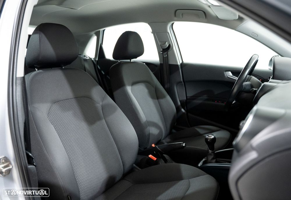 Audi A1 Sportback 1.0 TFSI Design - 12