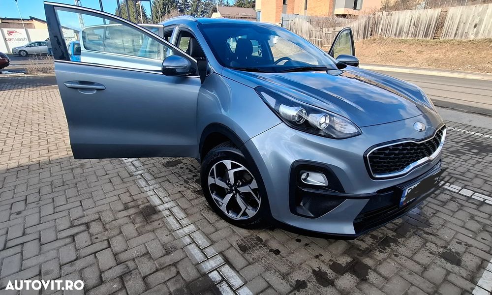 Kia Sportage 1.6 DSL MHEV 7DCT HP 4x2 Classic - 9