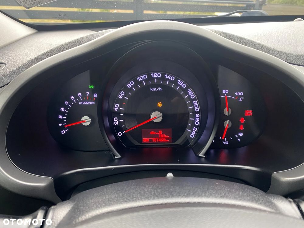 Kia Sportage 2.0 CVVT 2WD Attract - 20