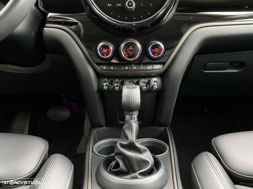 MINI Countryman Cooper SE Premium Classic Auto - 13