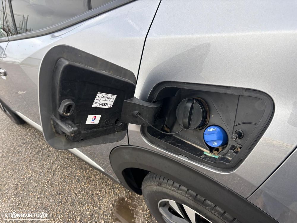 Peugeot 2008 1.5 BlueHDi Allure Pack - 14