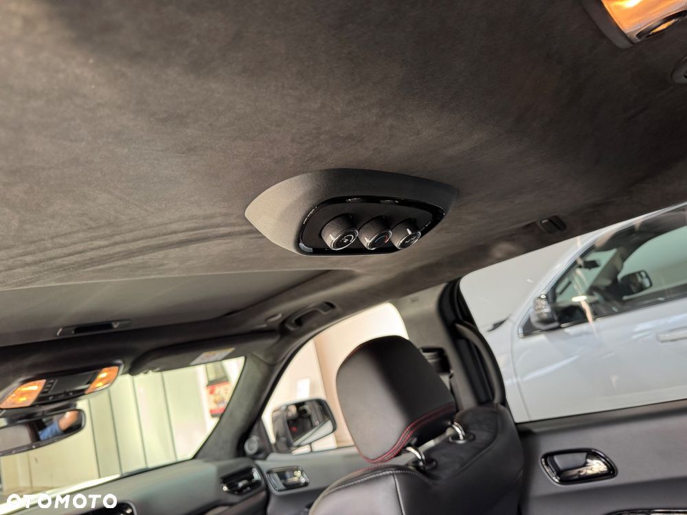 Dodge Durango 5.7 R/T - 18