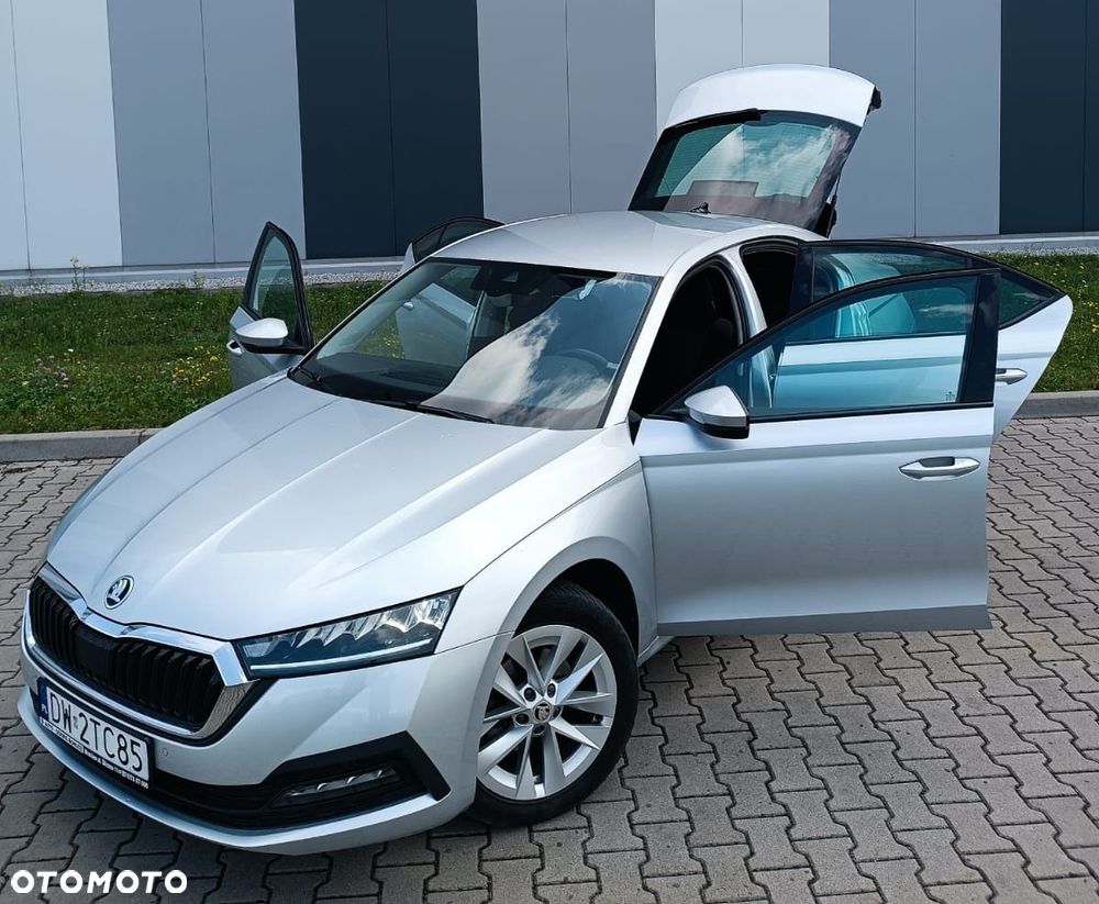 Skoda Octavia 2.0 TDI Ambition - 8