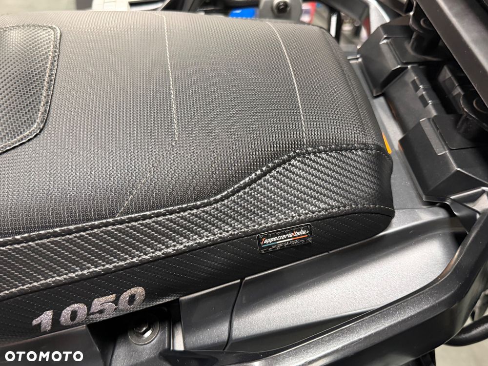 Suzuki V-STROM - 25