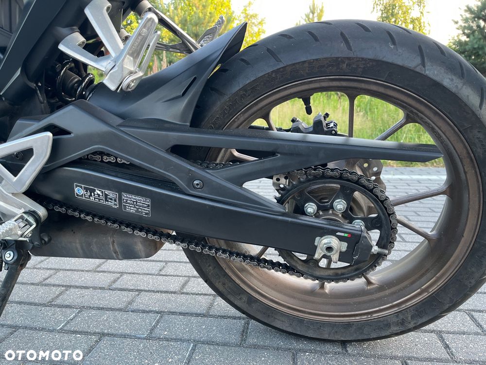 Honda CB - 11
