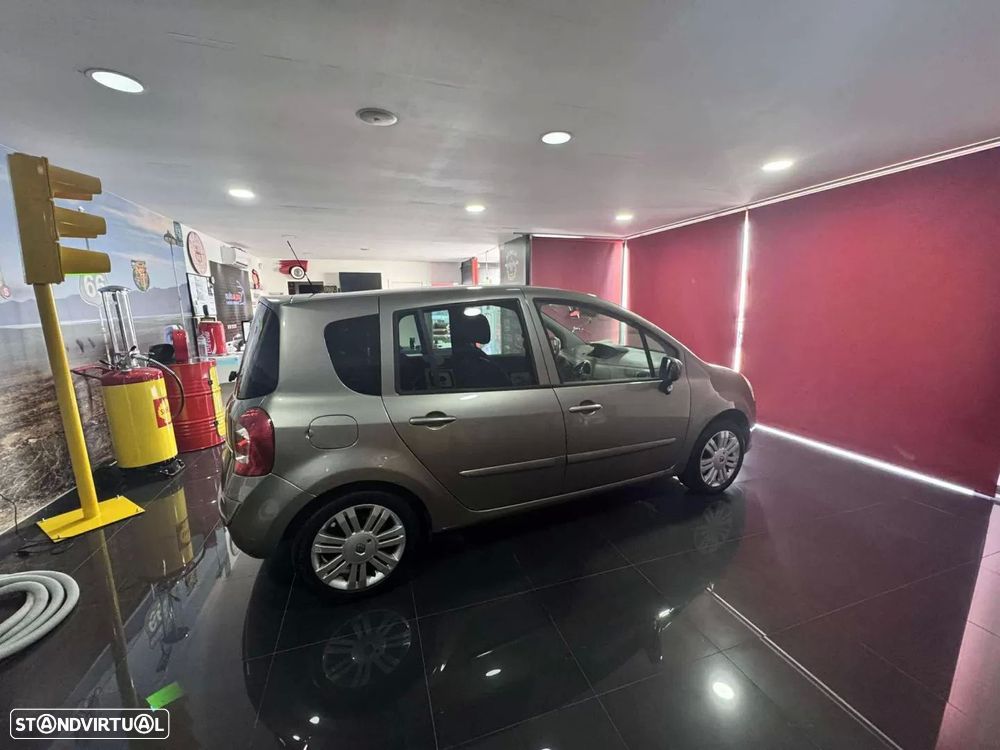 Renault Modus 1.5 dCi Dynamique S - 3