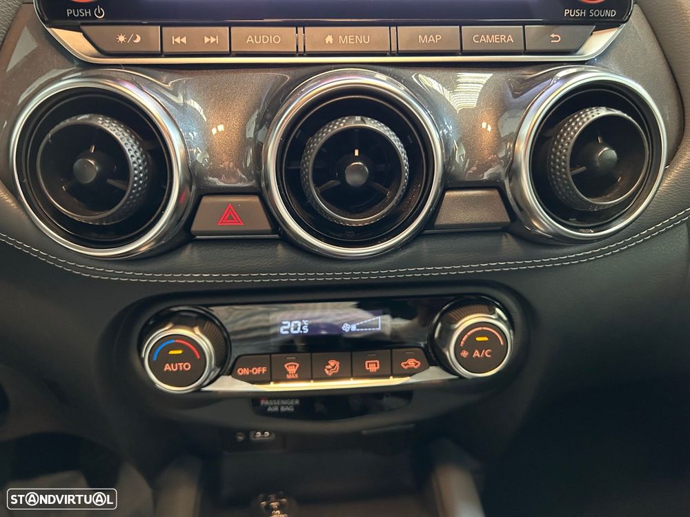 Nissan Juke 1.0 DIG-T N-Connecta - 31