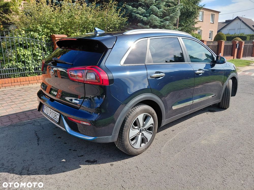 Kia Niro 1.6 GDI Plug-in Hybrid L Business Line - 4