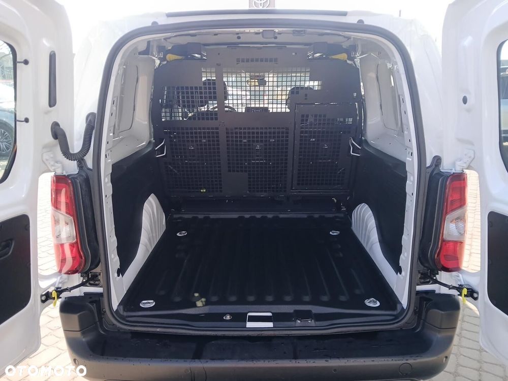 Toyota PROACE CITY - 13