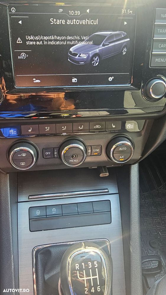 Skoda Octavia 2.0 TDI Style - 8