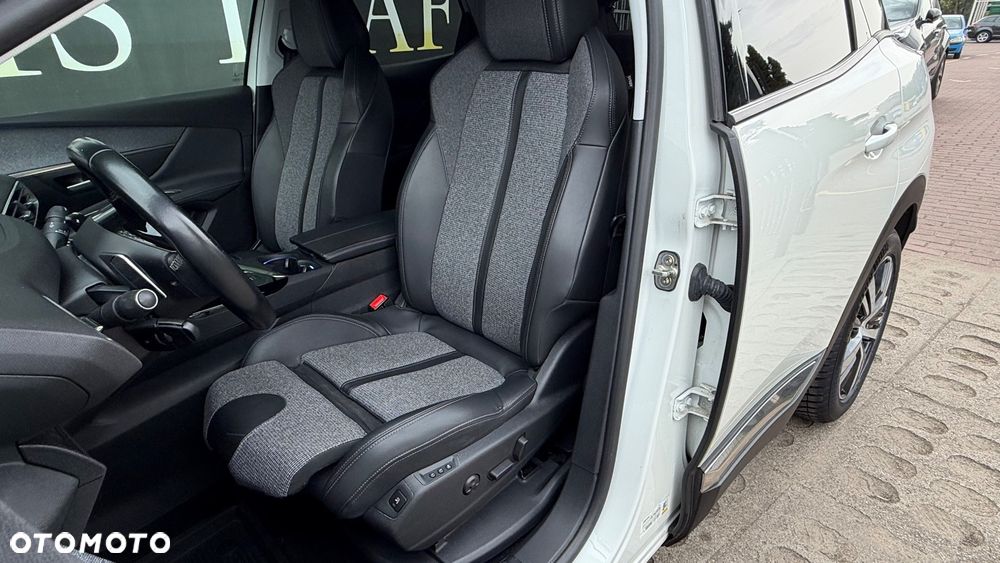 Peugeot 3008 1.2 PureTech Allure Pack S&S EAT8 - 20
