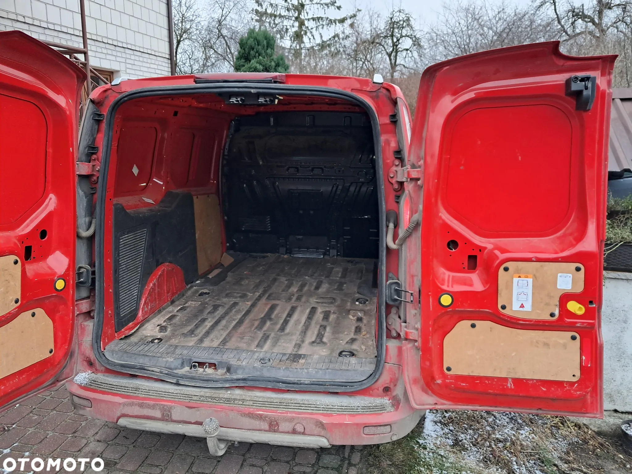Ford Transit Connect - 13