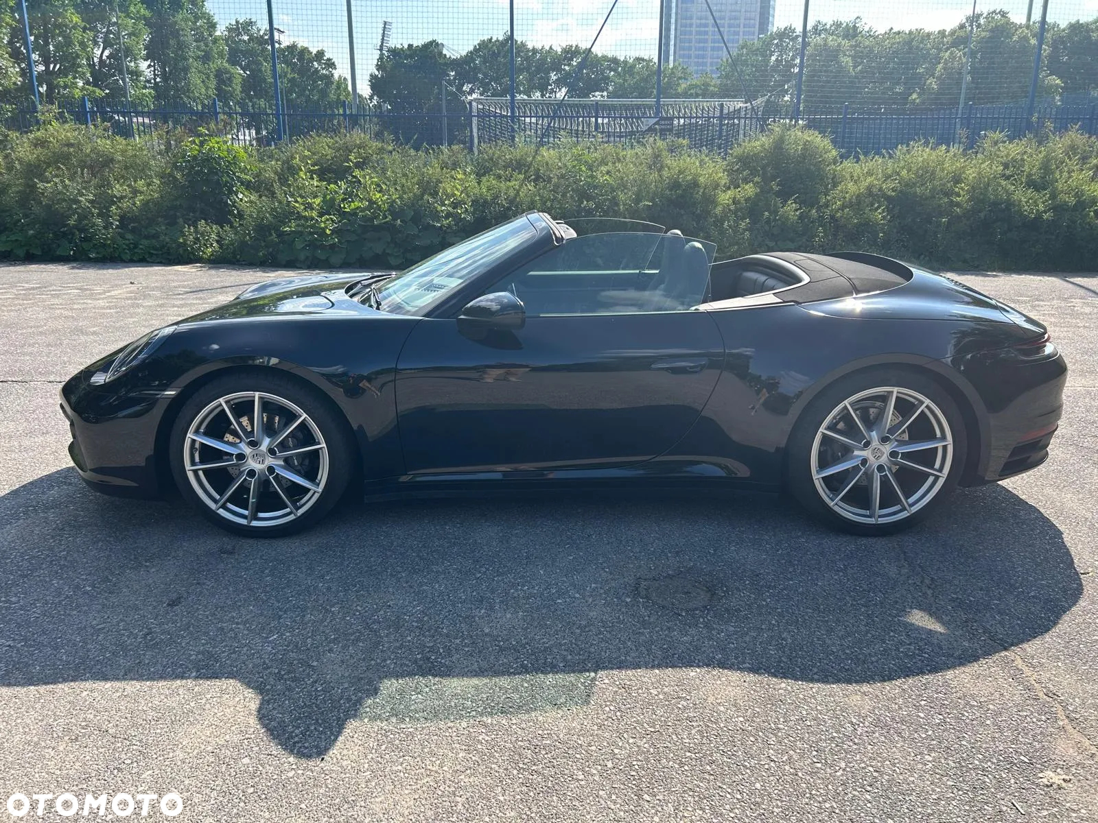Porsche 911 Carrera Cabrio - 8