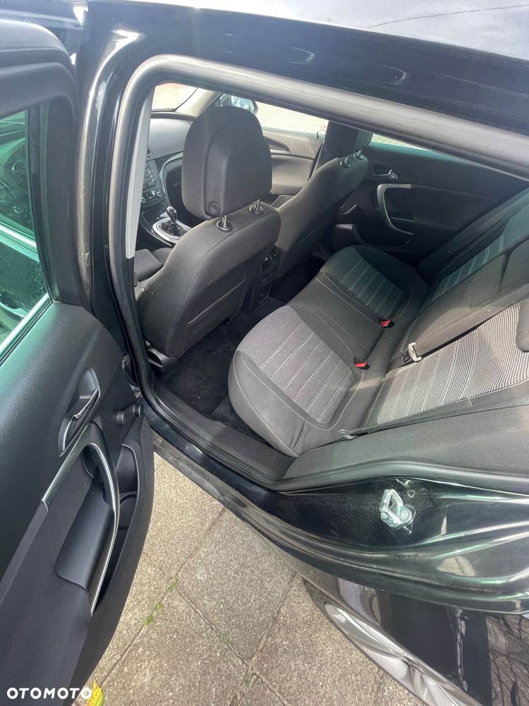 Opel Insignia - 8