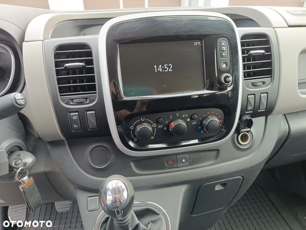 Renault Trafic - 27