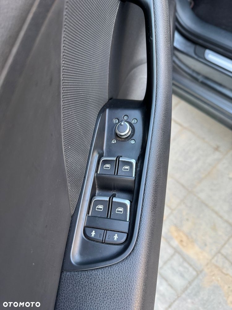 Audi S3 S tronic - 17