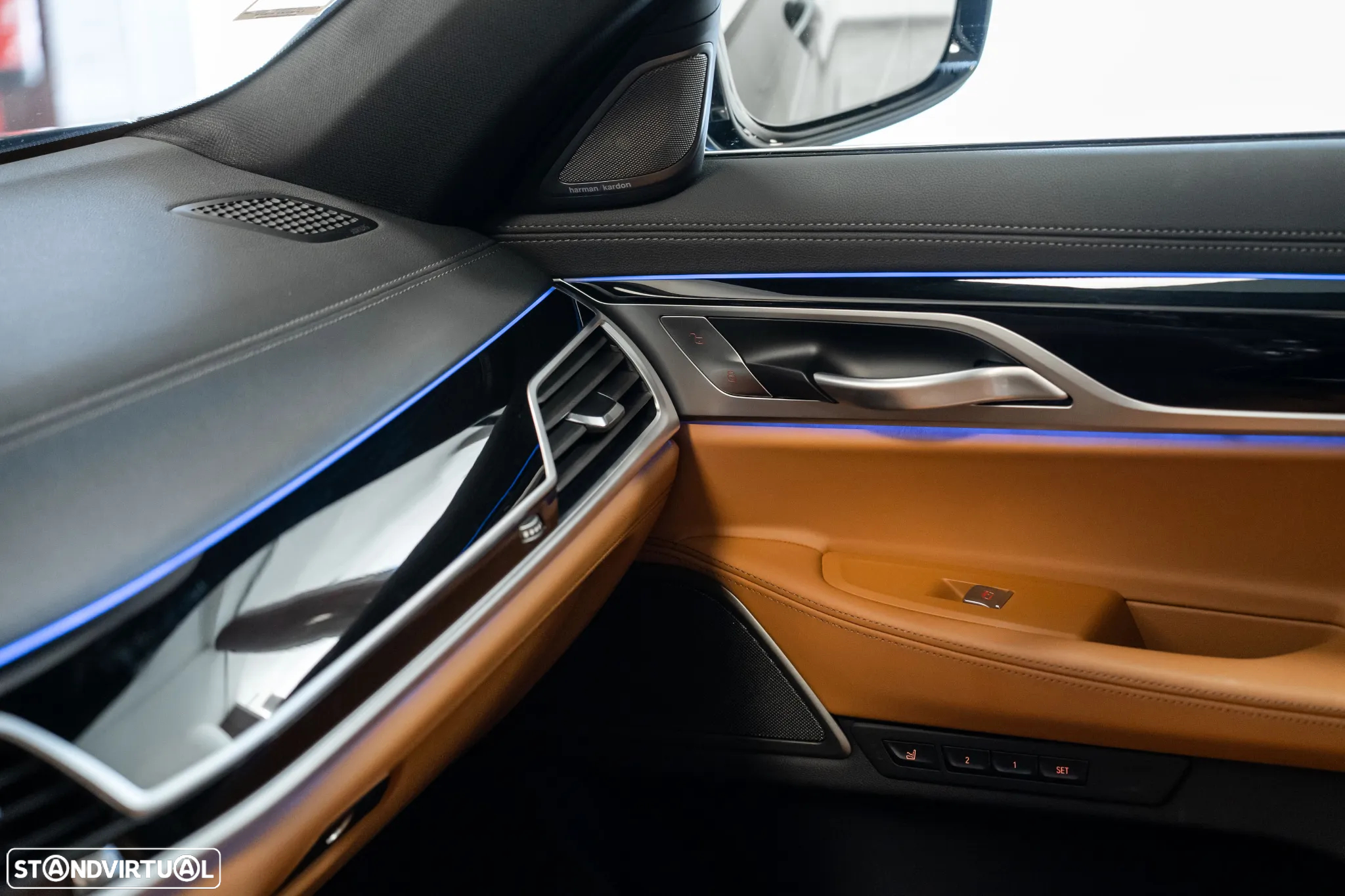 BMW 750 d xDrive Pack M Auto - 23