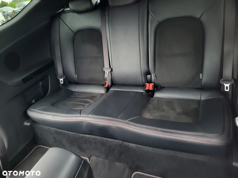 Kia Ceed 1.6 T-GDI GT L - 20