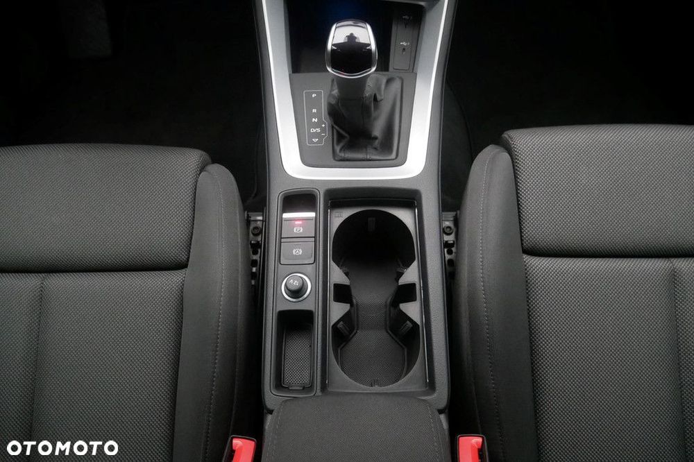 Audi Q3 Sportback - 11