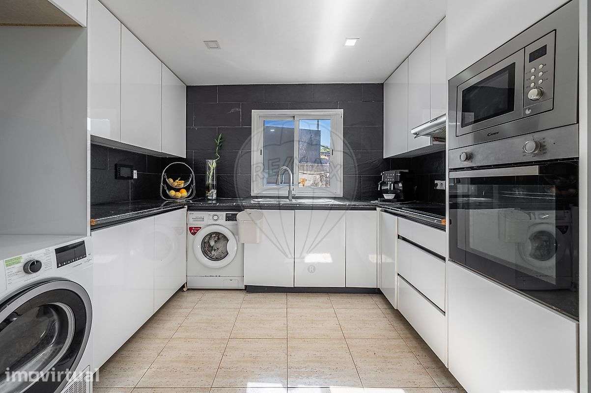 Moradia Individual T2 remodelada em Esqueiros, Vila Verde! - Grande imagem: 3/28