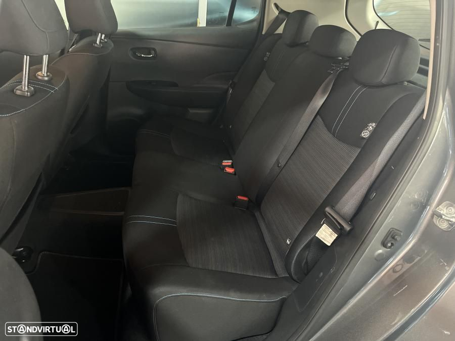 Nissan Leaf N-Connecta - 23