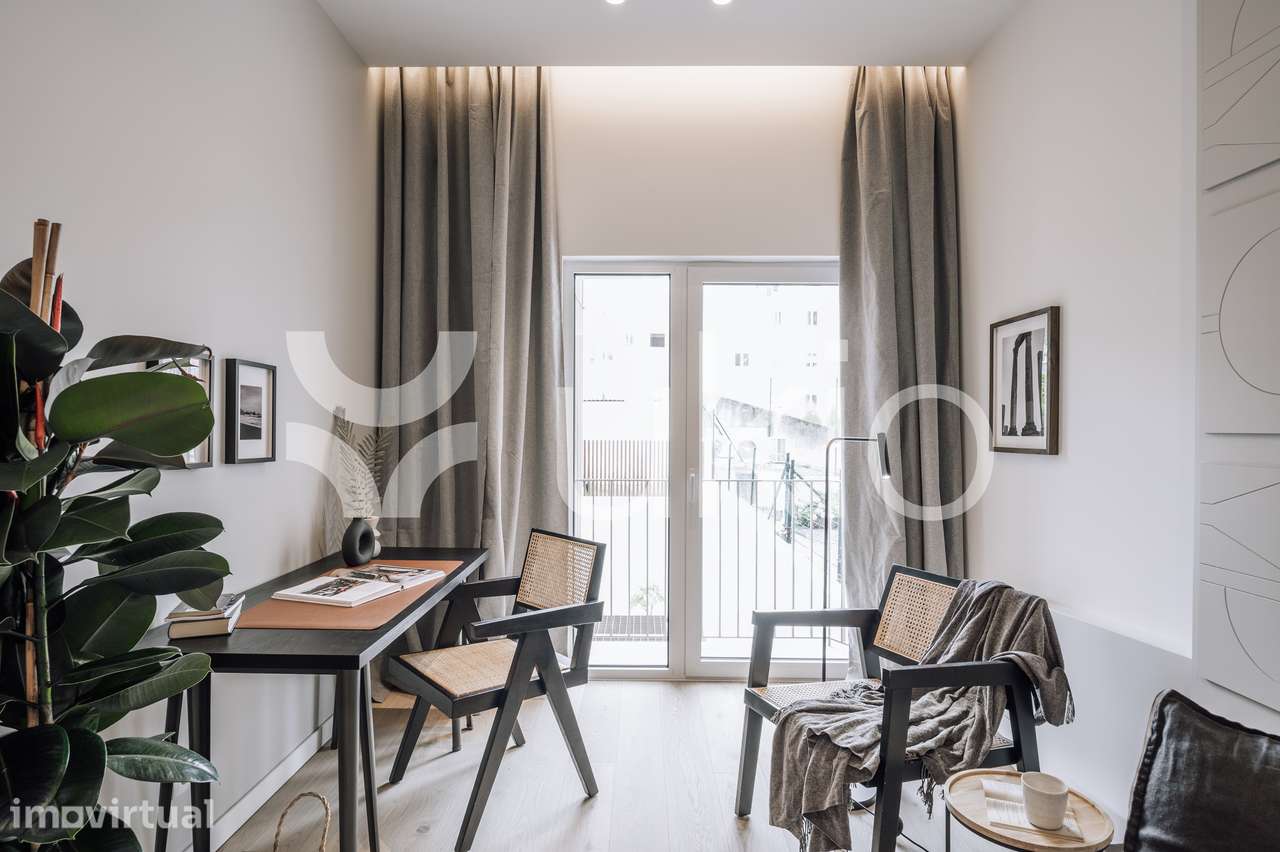 Apartamento T1 na Av. de Roma - Campo Pequeno - Grande imagem: 5/22