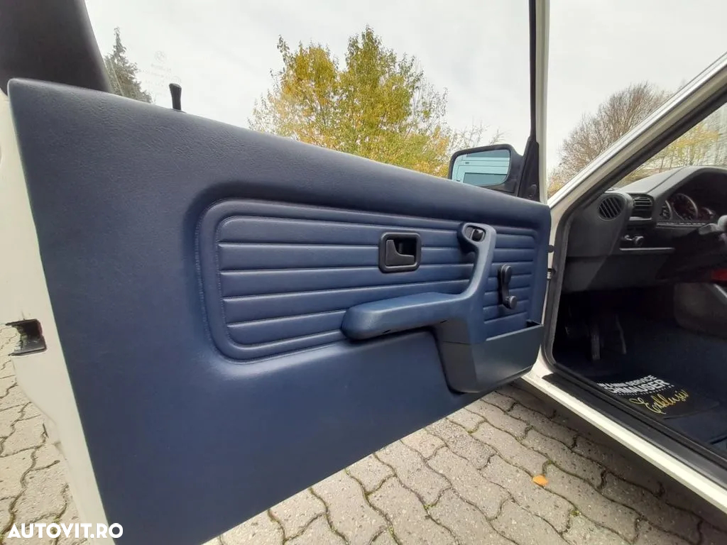BMW Seria 3 - 24