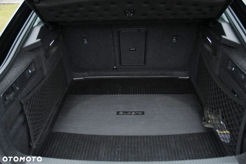 Skoda Superb 2.0 TDI SCR L&K DSG - 20