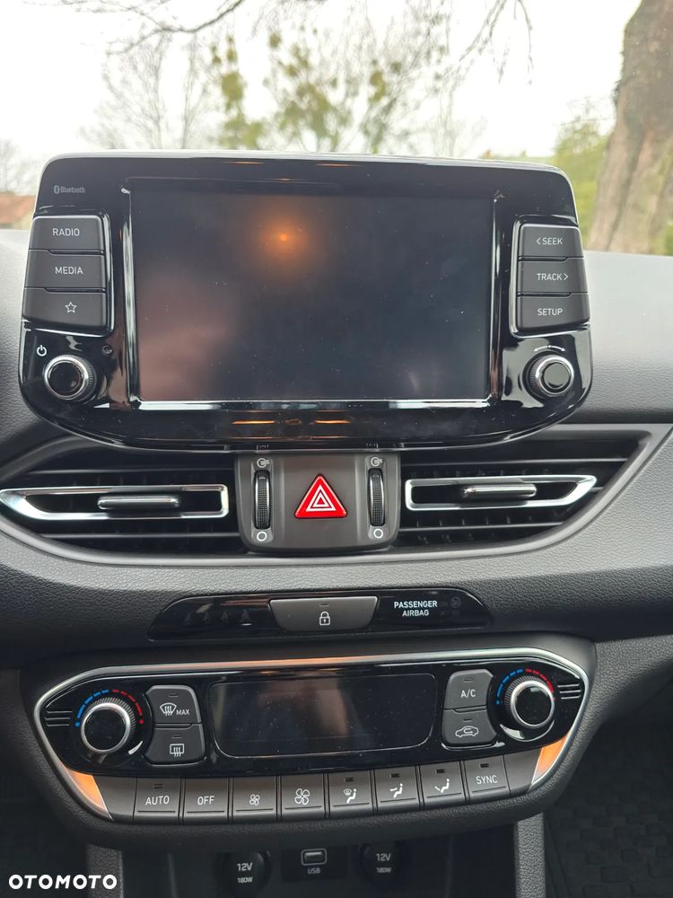 Hyundai i30 1.5 T-GDI 48V Smart DCT - 14