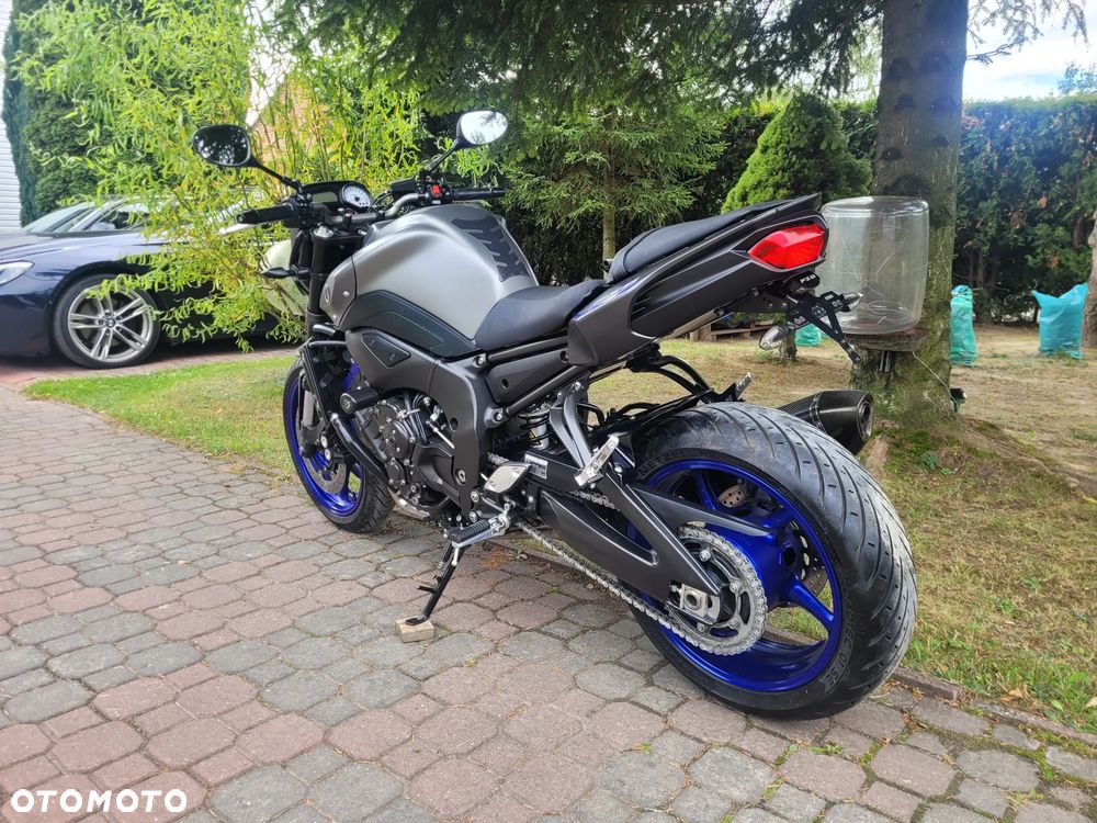 Yamaha FZ8 - 29