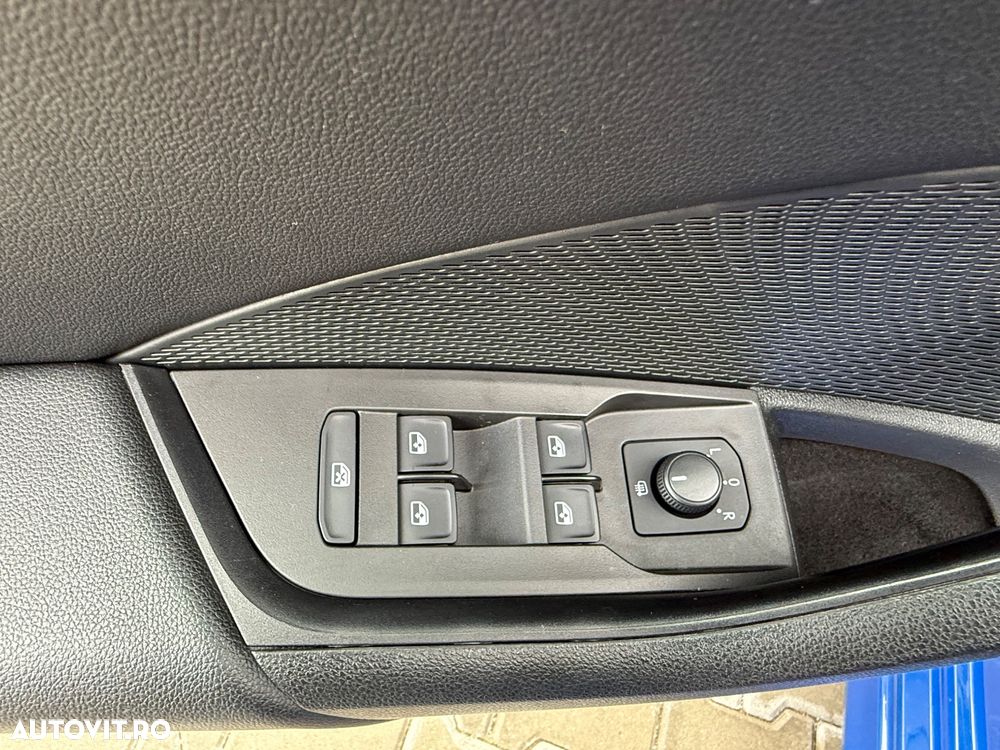 Skoda Octavia 2.0 TDI DSG Ambition - 12