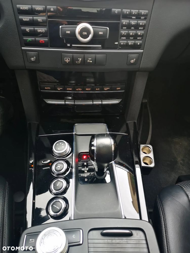 Mercedes-Benz Klasa E 63 AMG AMG Speedshift 7G-MCT - 10